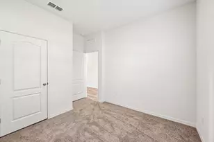 5200 Hickory Dr, Fort Pierce, FL 34982 - Photo 22