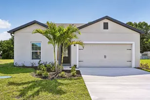 5200 Hickory Dr, Fort Pierce, FL 34982 - Photo 2