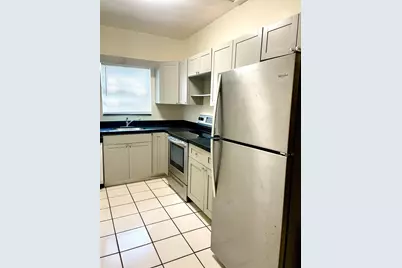 2308 Cleveland Street #e, Hollywood, FL 33020 - Photo 2