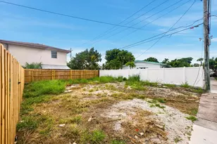 424 Putnam Rd, West Palm Beach, FL 33405 - Photo 40