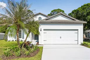 6010 Hickory Dr, Fort Pierce, FL 34982 - Photo 4