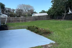1921 SE Oxmoor Terrace, Port Saint Lucie, FL 34952 - Photo 20