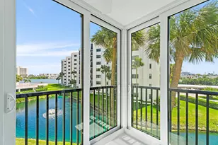 19800 Sandpointe Bay Dr, Tequesta, FL 33469 - Photo 12