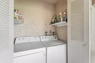 9273 SW 8th St, Boca Raton, FL 33428 - Photo 22