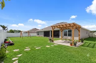 5846 NW Dooley Circle, Port Saint Lucie, FL 34986 - Photo 36