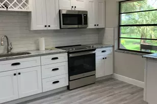 9199 Pecky Cypress Ln, Boca Raton, FL 33428 - Photo 4
