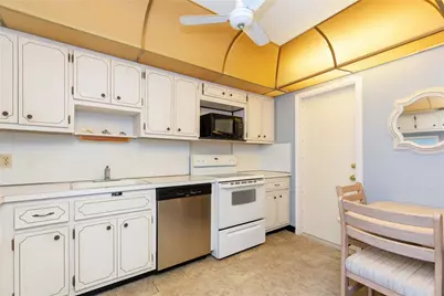2731 NE 14th St Causeway #121, Pompano Beach, FL 33062 - Photo 4