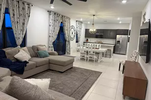 1325 NE 2nd Ct, Homestead, FL 33033 - Photo 2