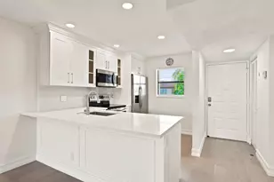 7209 Golf Colony Ct, Lake Worth, FL 33467 - Photo 4