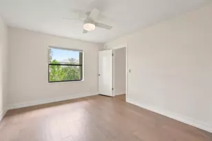 7209 Golf Colony Ct, Lake Worth, FL 33467 - Photo 24