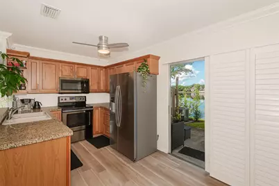 2849 S Belmont Lane S, Cooper City, FL 33026 - Photo 12