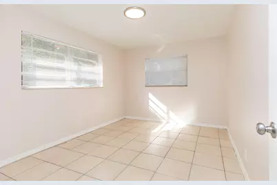 7750 SW 10th Court #B, North Lauderdale, FL 33068 - Photo 18