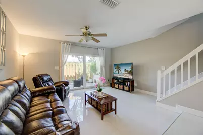 2900 Dorchester Lane #2900, Cooper City, FL 33026 - Photo 8