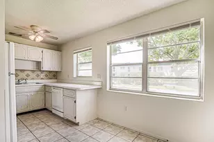 2800 Indian River Blvd, Vero Beach, FL 32960 - Photo 4