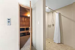 2200 NE 33rd Ave, Fort Lauderdale, FL 33305 - Photo 20