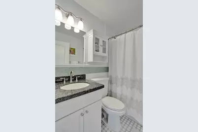 1361 NE 46th Street, Oakland Park, FL 33334 - Photo 38