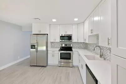 9128 Roan Lane, West Palm Beach, FL 33403 - Photo 2