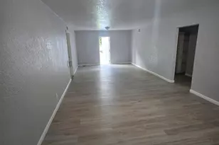 1220 Kent St, West Palm Beach, FL 33415 - Photo 4
