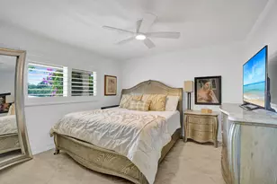 60 Venetian Dr, Delray Beach, FL 33483 - Photo 12