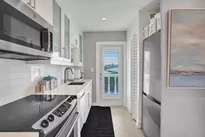 60 Venetian Drive #205n, Delray Beach, FL 33483 - Photo 8