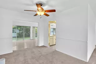 5715 NW 86th Ave, Tamarac, FL 33321 - Photo 8