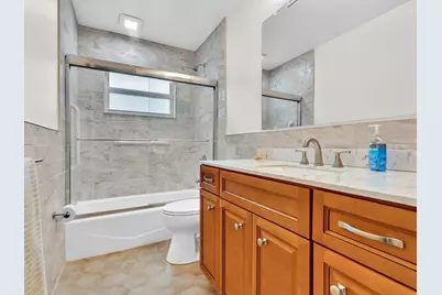 5715 NW 86th Avenue, Tamarac, FL 33321 - Photo 16