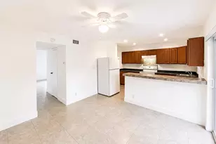 5728 5728 Blueberry Ct Unit #38 Circle, Lauderhill, FL 33313 - Photo 6