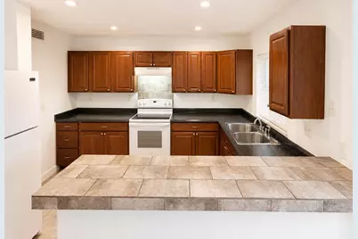 5728 5728 Blueberry Ct, Unit #38 Circle, Lauderhill, FL 33313 - Photo 12