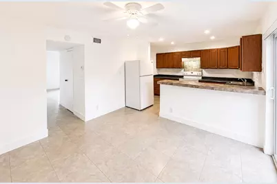 5728 5728 Blueberry Ct, Unit #38 Circle, Lauderhill, FL 33313 - Photo 6