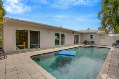 1211 Bimini Lane, Singer Island, FL 33404 - Photo 2