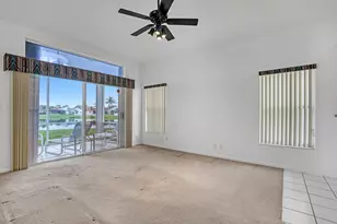 101 Meadowlands Dr, Royal Palm Beach, FL 33411 - Photo 14