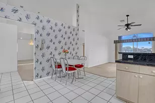 101 Meadowlands Dr, Royal Palm Beach, FL 33411 - Photo 12