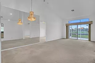 101 Meadowlands Dr, Royal Palm Beach, FL 33411 - Photo 16