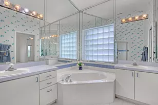 101 Meadowlands Dr, Royal Palm Beach, FL 33411 - Photo 22