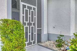 101 Meadowlands Dr, Royal Palm Beach, FL 33411 - Photo 4
