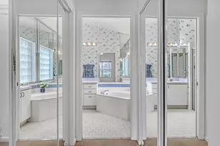 101 Meadowlands Dr, Royal Palm Beach, FL 33411 - Photo 24