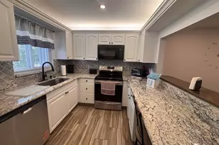 2950 SE Ocean Blvd, Stuart, FL 34996 - Photo 2