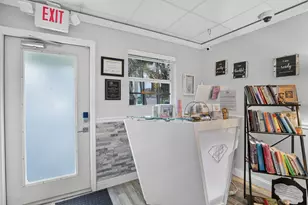 2040 Polk St, Hollywood, FL 33020 - Photo 38