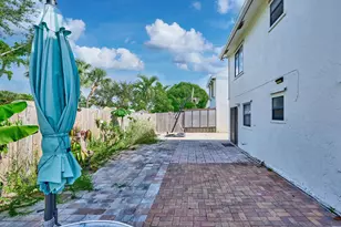 57 Peachtree Pl, Boynton Beach, FL 33436 - Photo 12