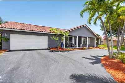 1940 SW 73rd Avenue, Plantation, FL 33317 - Photo 2
