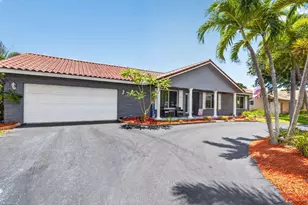 1940 SW 73rd Ave, Plantation, FL 33317 - Photo 2