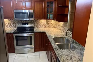 2830 Riverside Dr, Coral Springs, FL 33065 - Photo 4