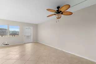 3013 Wolverton A, Boca Raton, FL 33434 - Photo 8