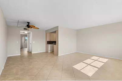 3013 Wolverton A, Boca Raton, FL 33434 - Photo 10