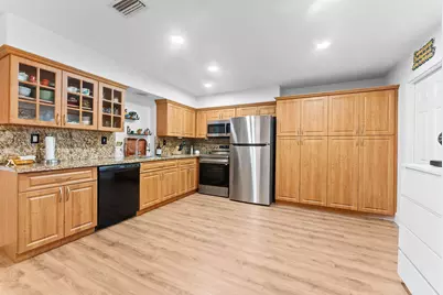 7100 NW 92nd Avenue, Tamarac, FL 33321 - Photo 8