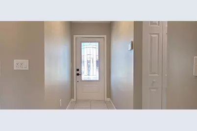 6209 Olivewood Circle, Greenacres, FL 33463 - Photo 4