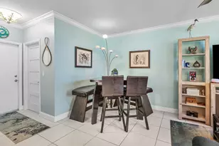 7819 Oak Grove Cir, Lake Worth, FL 33467 - Photo 16