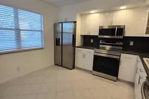 3301 Aruba Way, Coconut Creek, FL 33066 - Photo 10