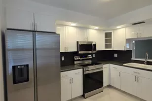 3301 Aruba Way, Coconut Creek, FL 33066 - Photo 6