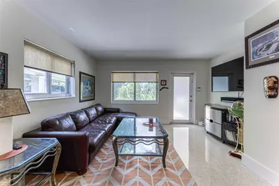 1676 NE 40th Street, Oakland Park, FL 33334 - Photo 4
